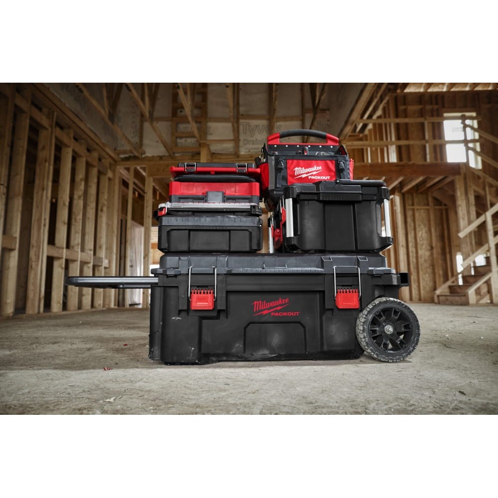 Кейс для инструмента на колесах XL PACKOUT MILWAUKEE, (965x609x401мм)