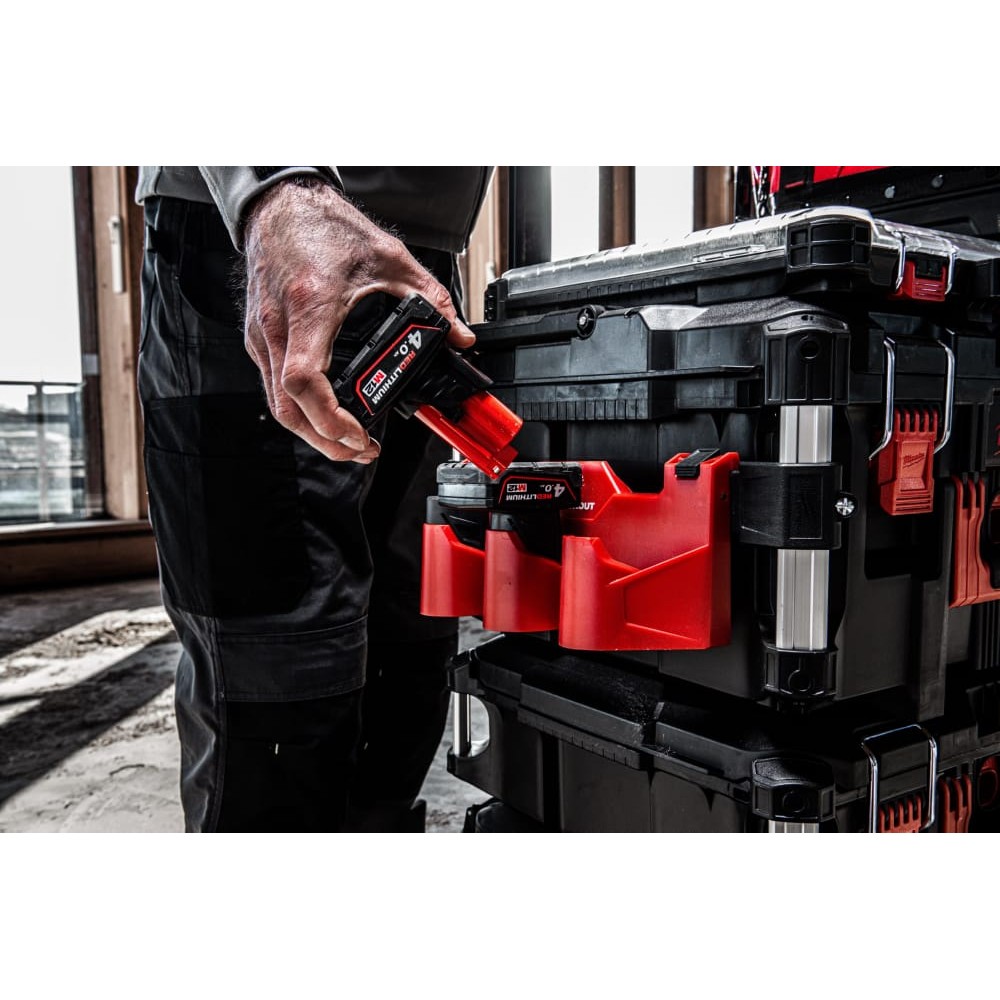 Утримувач бічний для кейсів PACKOUT™ MILWAUKEE для акумуляторів М12