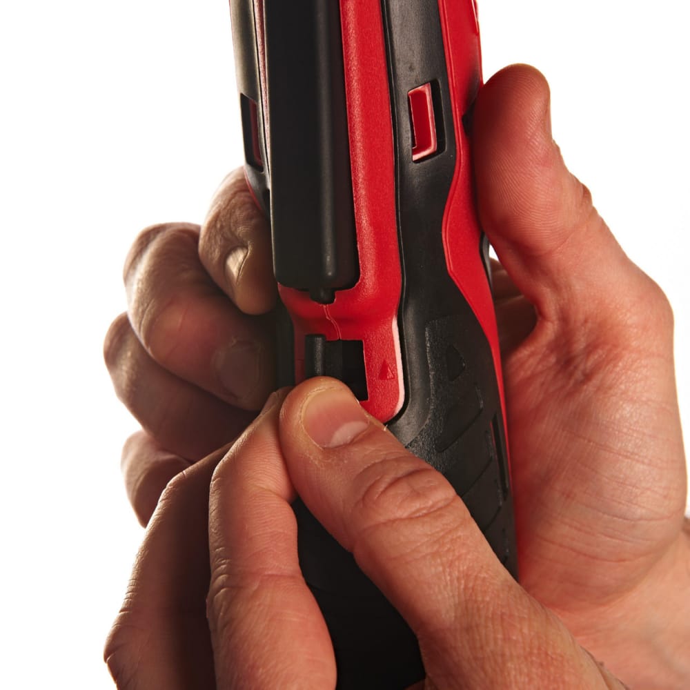 Дриль кутовий акумуляторний MILWAUKEE C12 RAD-202В (12Нм)(ЗУ+2акк.Х2Ач+сумка)