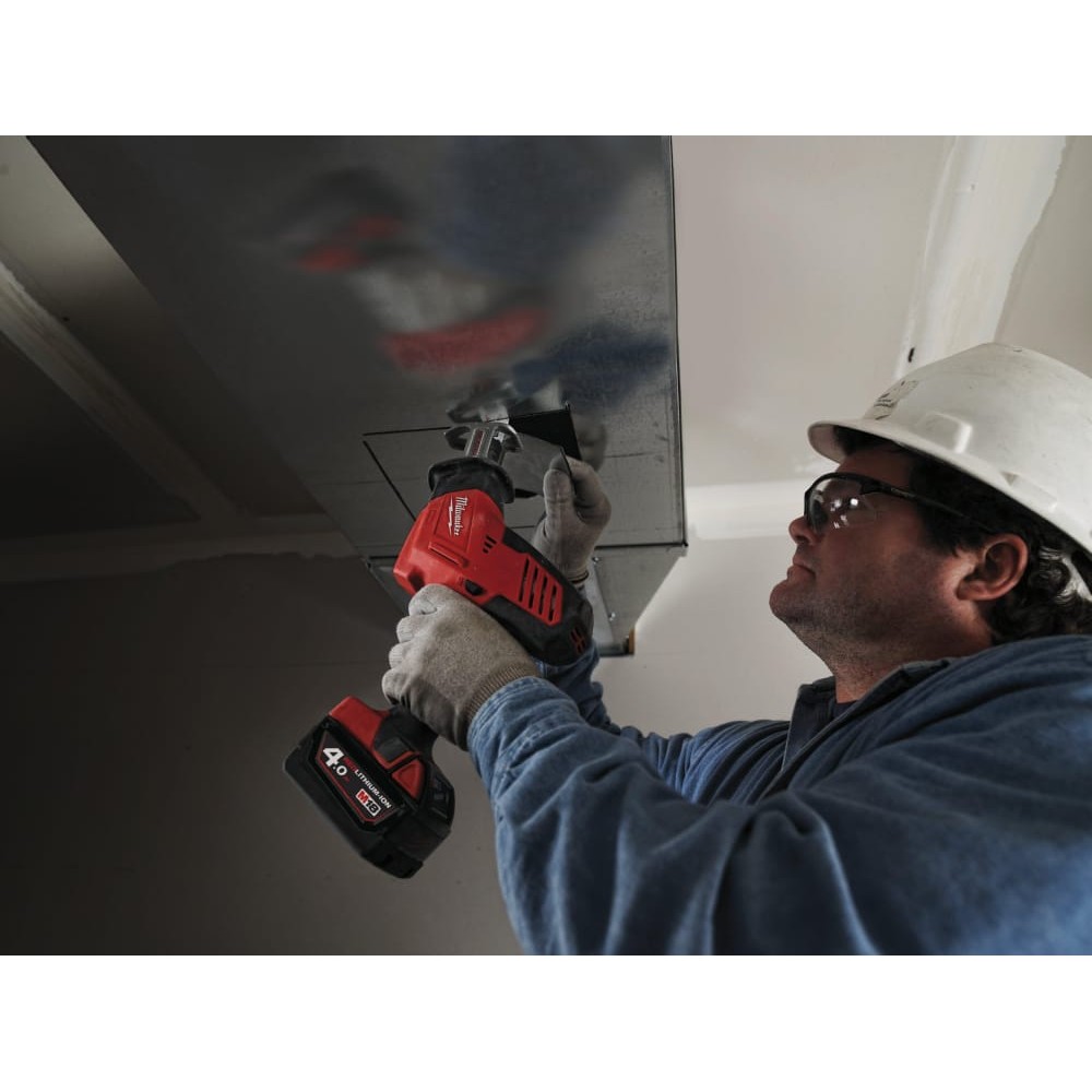 Пила шабельна акумуляторна MILWAUKEE M18 C18 HZ-402B (ЗУ+2акк.Х4Ач+сумка)