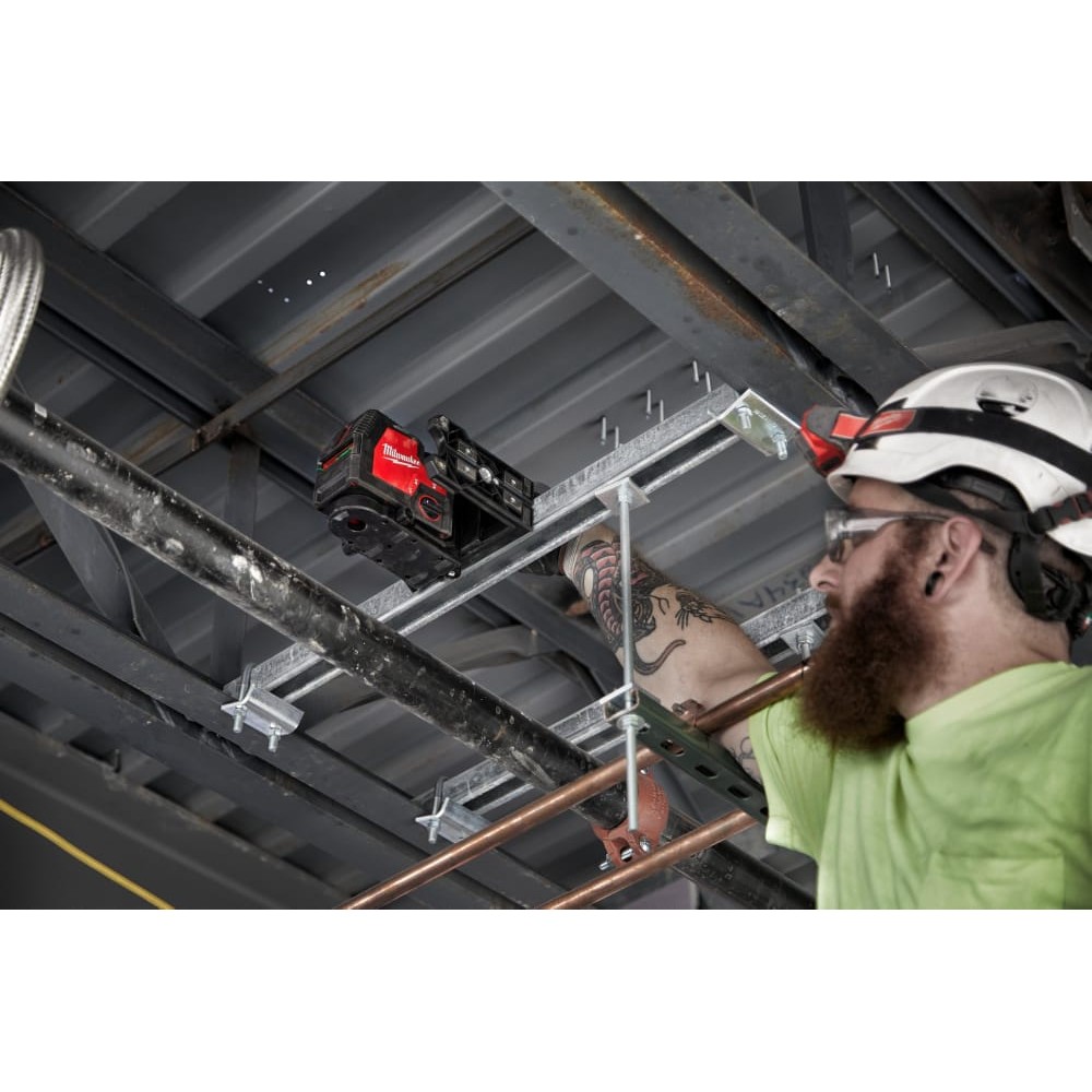 Нивелир лазерный аккумуляторный MILWAUKEE L4 CLLP-301C