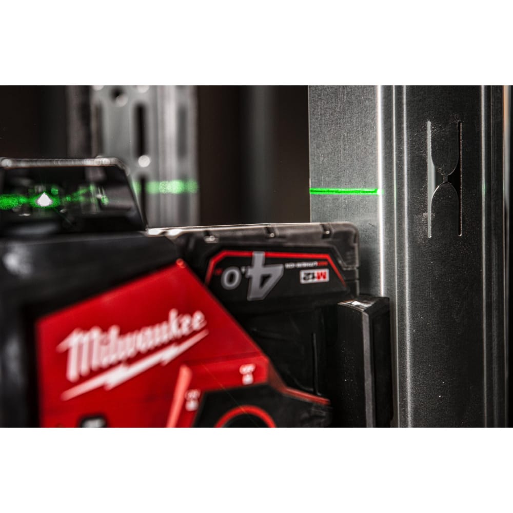 Нівелір лазерний акумуляторний 3D MILWAUKEE, M12 3PLKIT-401P, (заміна на 4933499379)