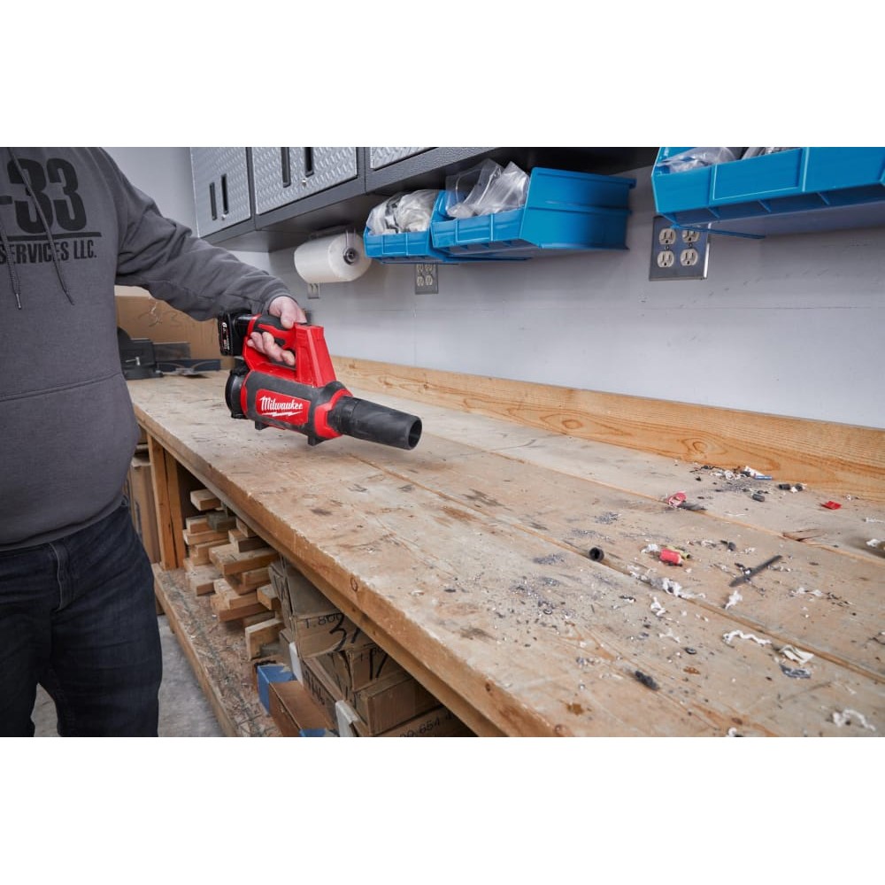 Повітродувка акумуляторна безщіткова MILWAUKEE M12 BBL-0 (каркас)