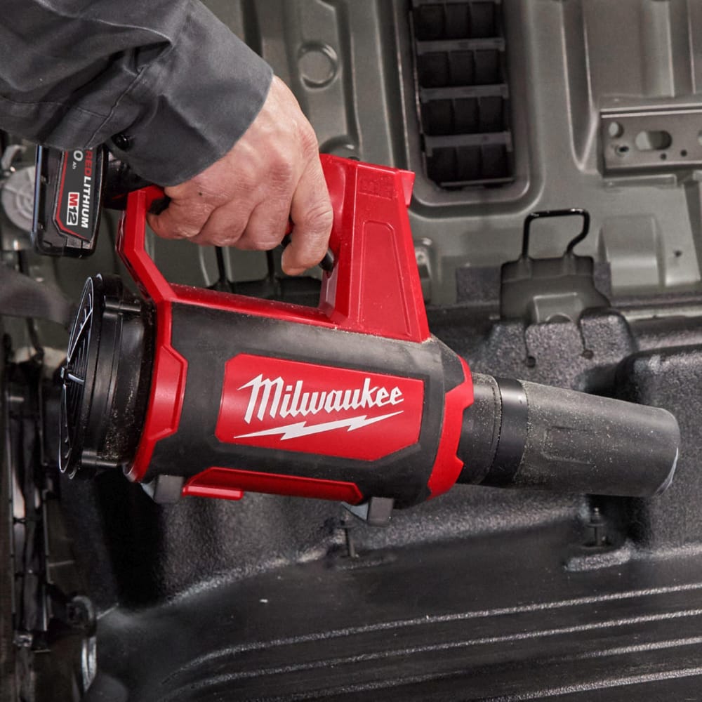 Повітродувка акумуляторна безщіткова MILWAUKEE M12 BBL-0 (каркас)