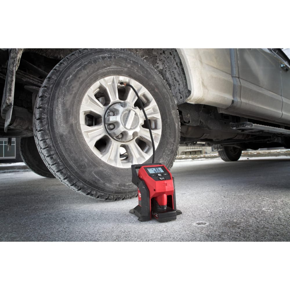 Компрессор аккумуляторный для накачки колес MILWAUKEE M12 BI-0 (каркас)