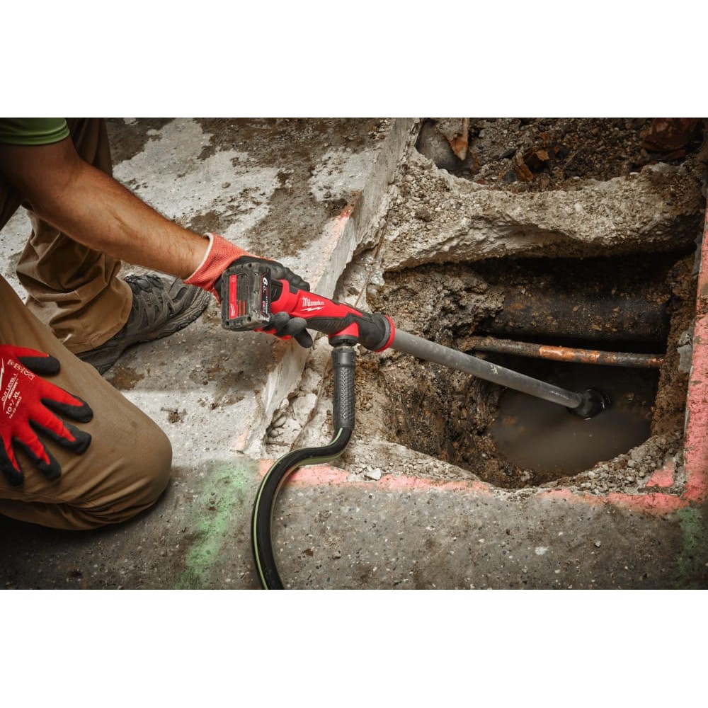 Акумуляторний насос для перекачування рідини MILWAUKEE M12 BSWP-601 (ЗУ+1акк.Х6Ач)