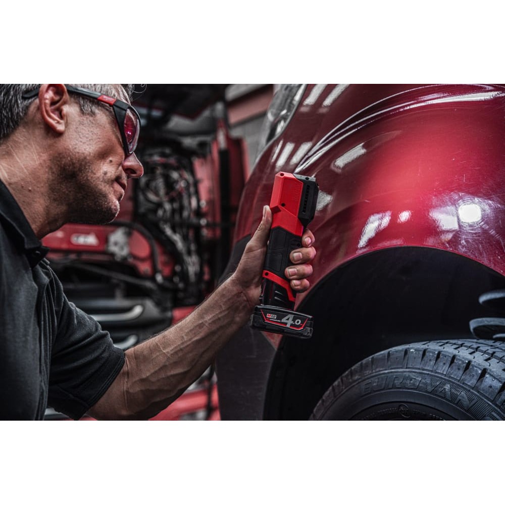 Ліхтар світлодіодний акумуляторний для підбору кольору MILWAUKEE M12 CML-401 (ЗУ+1акк.Х4Ач)