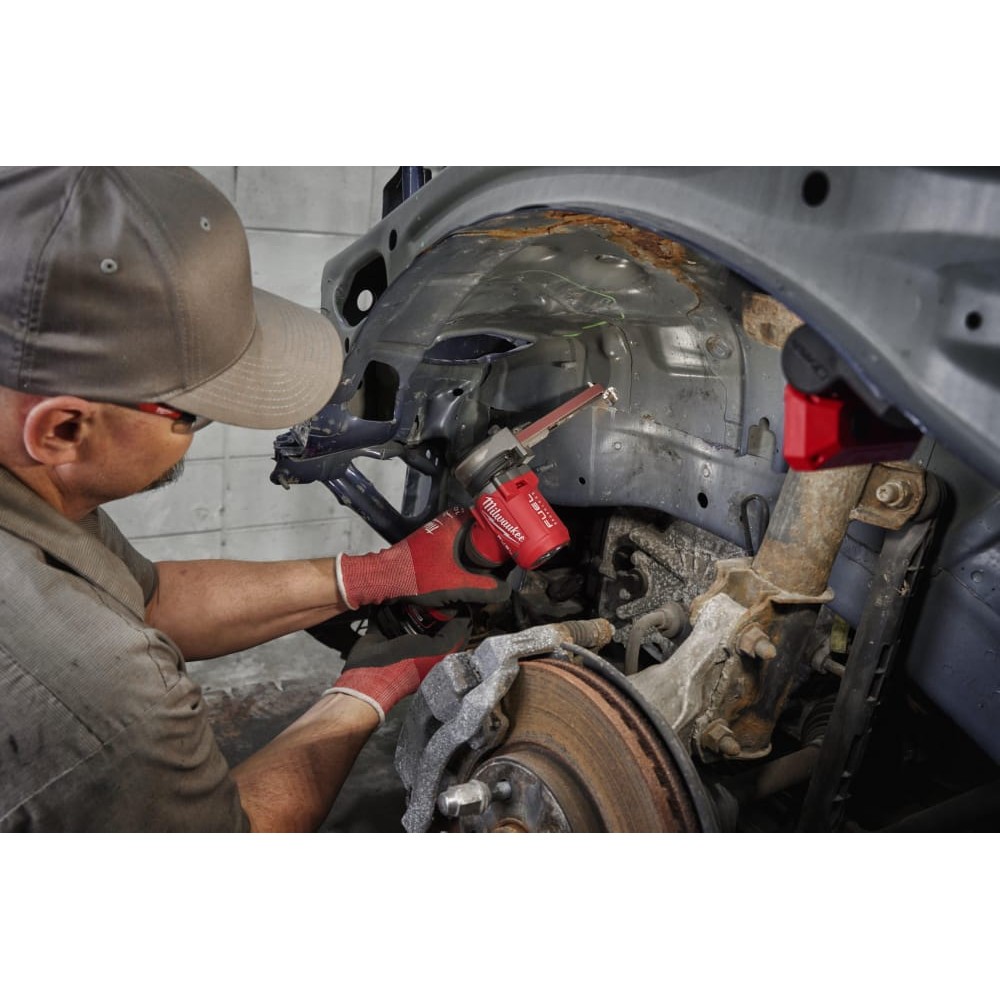 Шліфмашина стрічкова акумуляторна безщіткова MILWAUKEE M12 FBFL10-402B (10мм) (ЗУ+2Х4Ач+сумка)