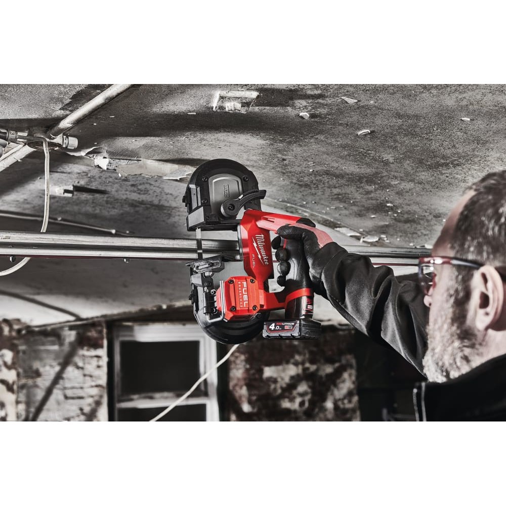 Пила стрічкова акумуляторна безщіткова MILWAUKEE M12 FBS64-402C (ЗУ+2акк.Х4Ач+кейс)