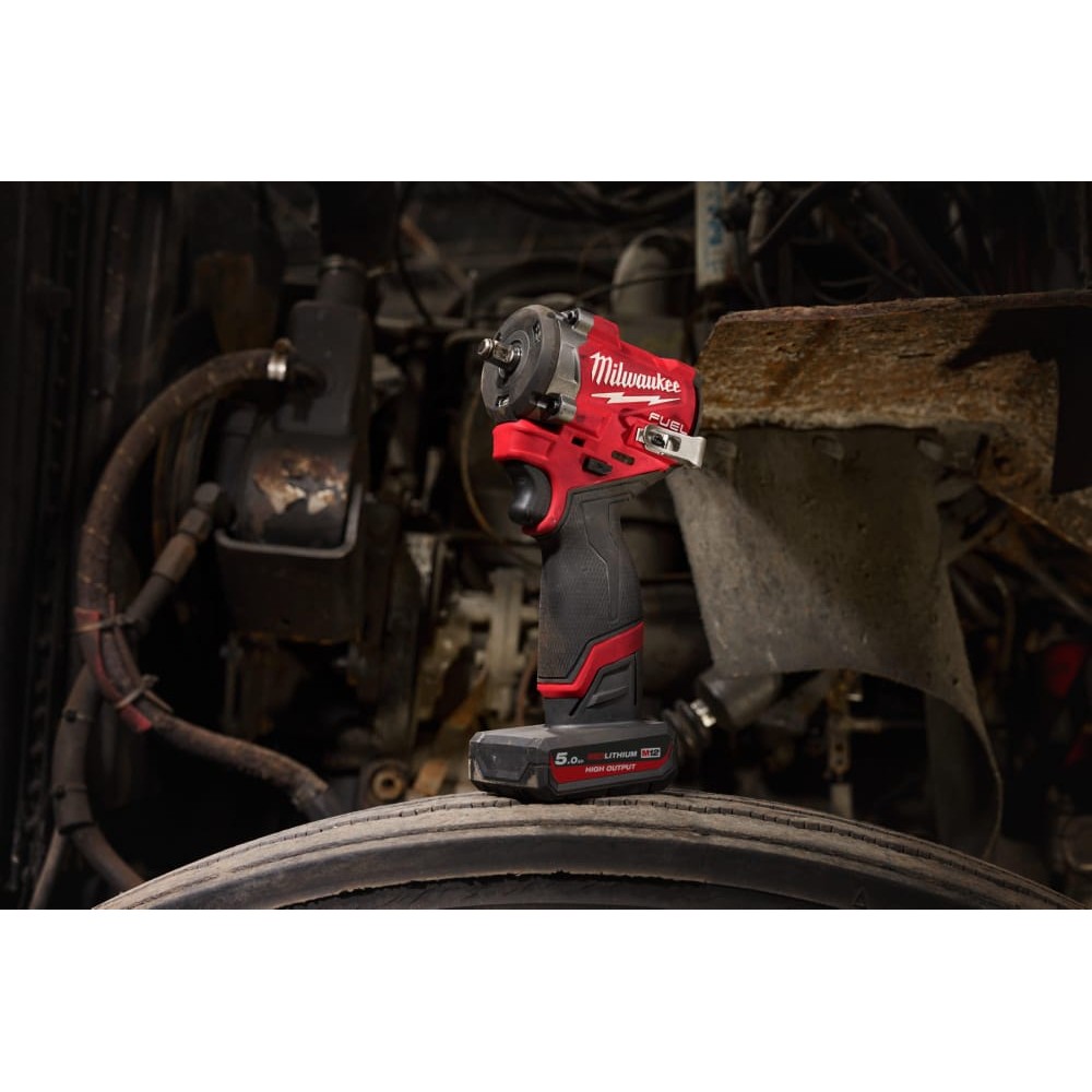 Гайковерт аккумуляторный бесщеточный MILWAUKEE 1/2\" (746 Нм) M12 FCIWP12G3-0, с пином (каркас)