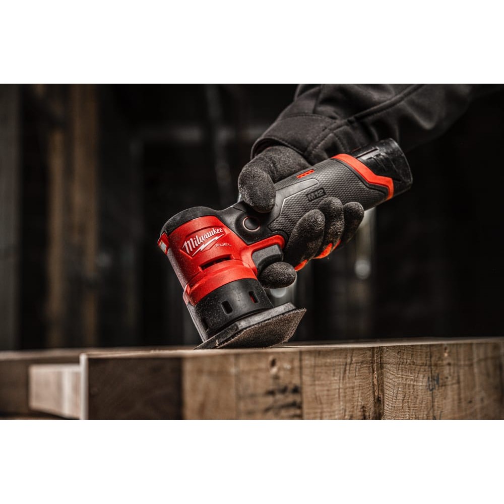 Шліфмашина вібраційна акумуляторна безщіткова MILWAUKEE M12 FDSS-422X (ЗУ+2акк.+HDкейс)