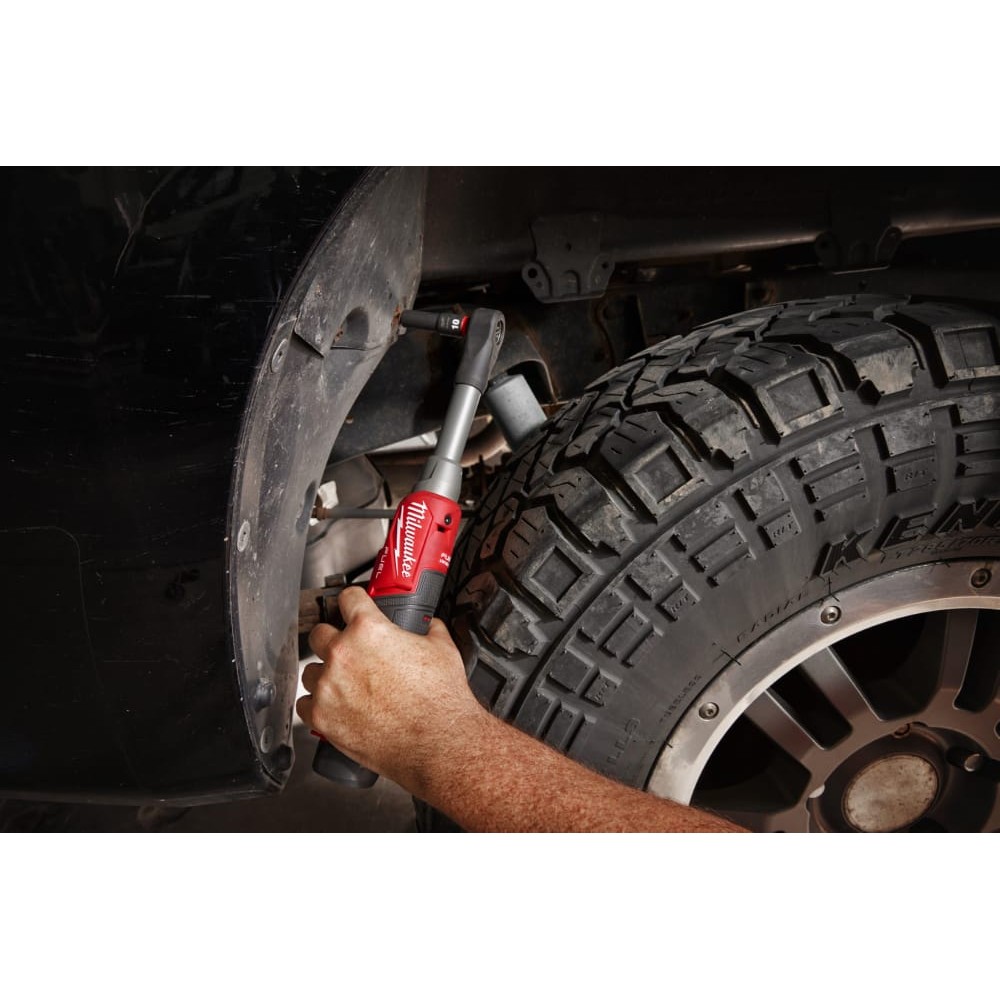 Трещётка аккумуляторная бесщёточная удлинённая MILWAUKEE 3/8\" (47 Нм) M12 2FHIR38LR-0 (каркас)