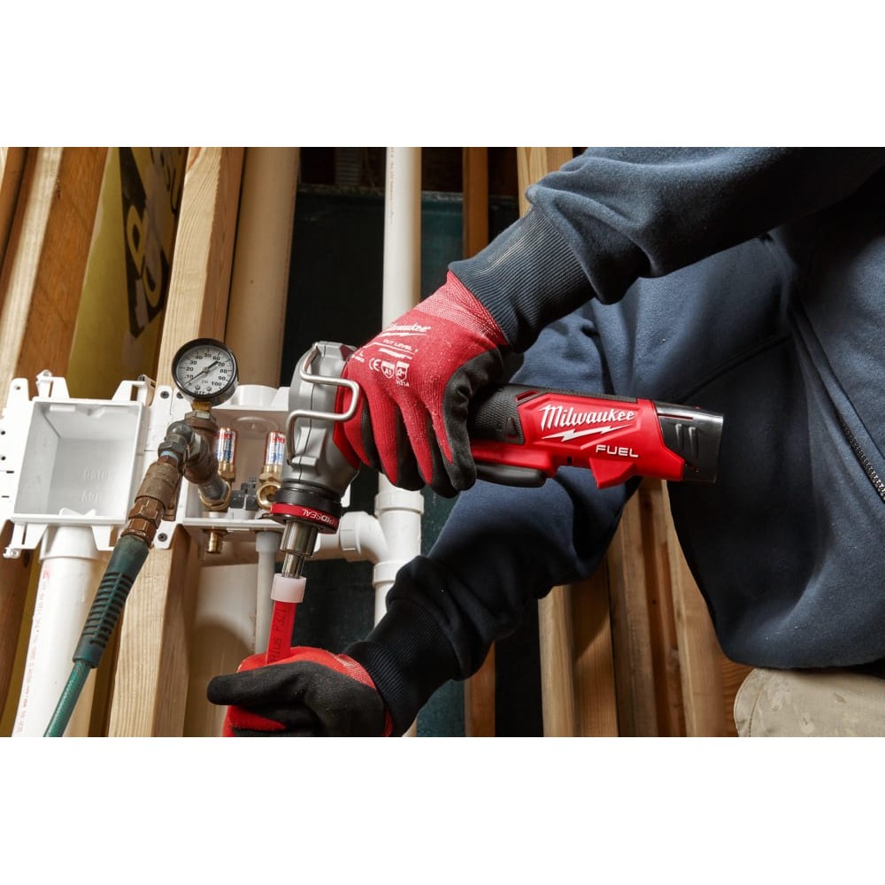 Инструмент расширительный аккумуляторный UPONOR Q&E MILWAUKEE M12 FPXP-I10202C (ЗУ+2акк.Х2Ач,кейс)