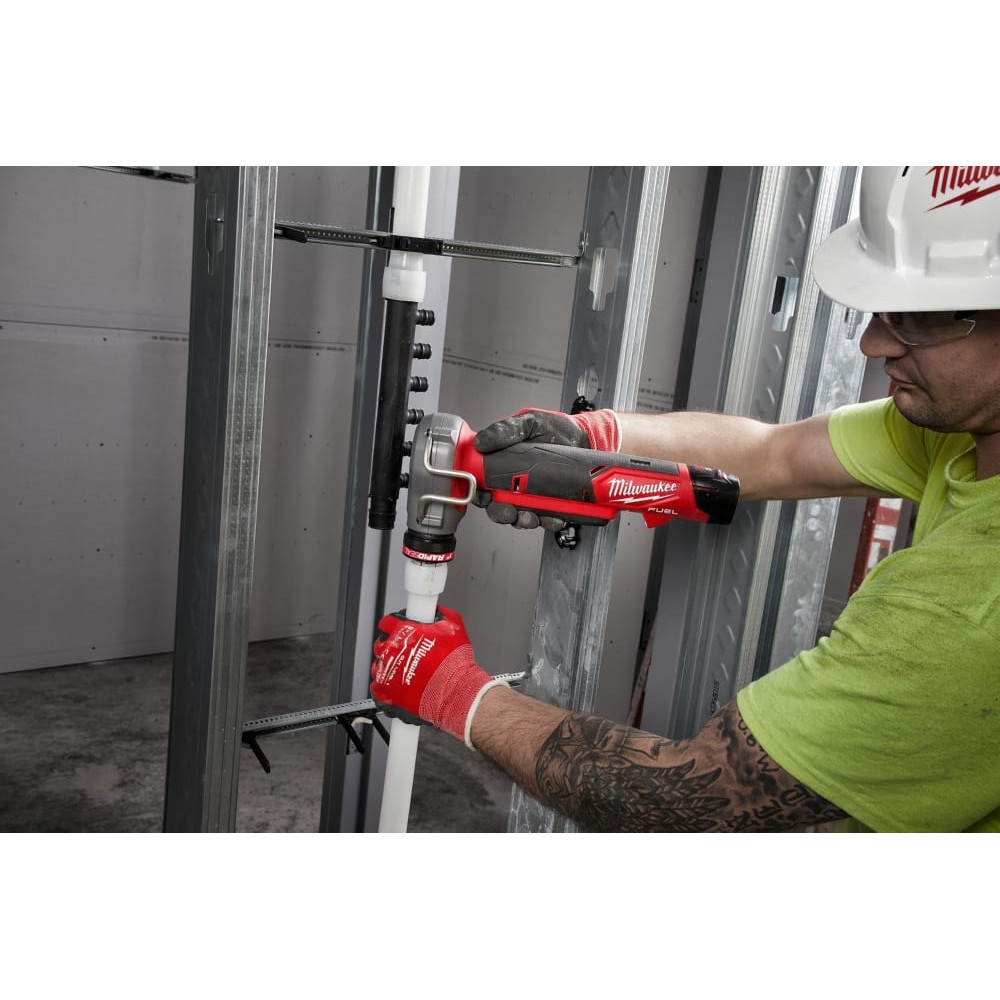 Инструмент расширительный аккумуляторный UPONOR Q&E MILWAUKEE M12 FPXP-I10202C (ЗУ+2акк.Х2Ач,кейс)