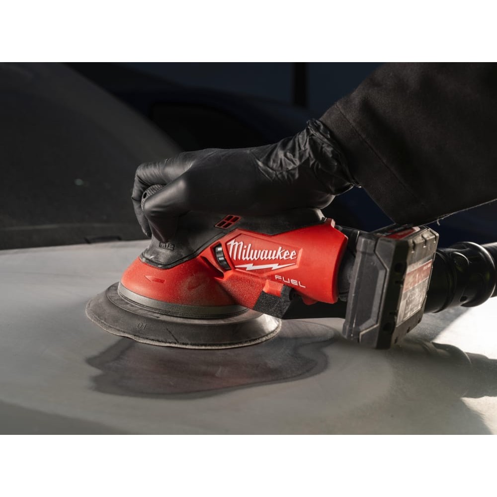 Шліфмашина ексцентрикова акумуляторна безщіткова MILWAUKEE M12 FROS5-0 Ø150мм (каркас)