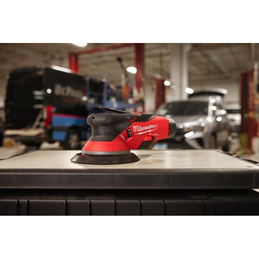 Шліфмашина ексцентрикова акумуляторна безщіткова MILWAUKEE M12 FROS5-0 Ø150мм (каркас)
