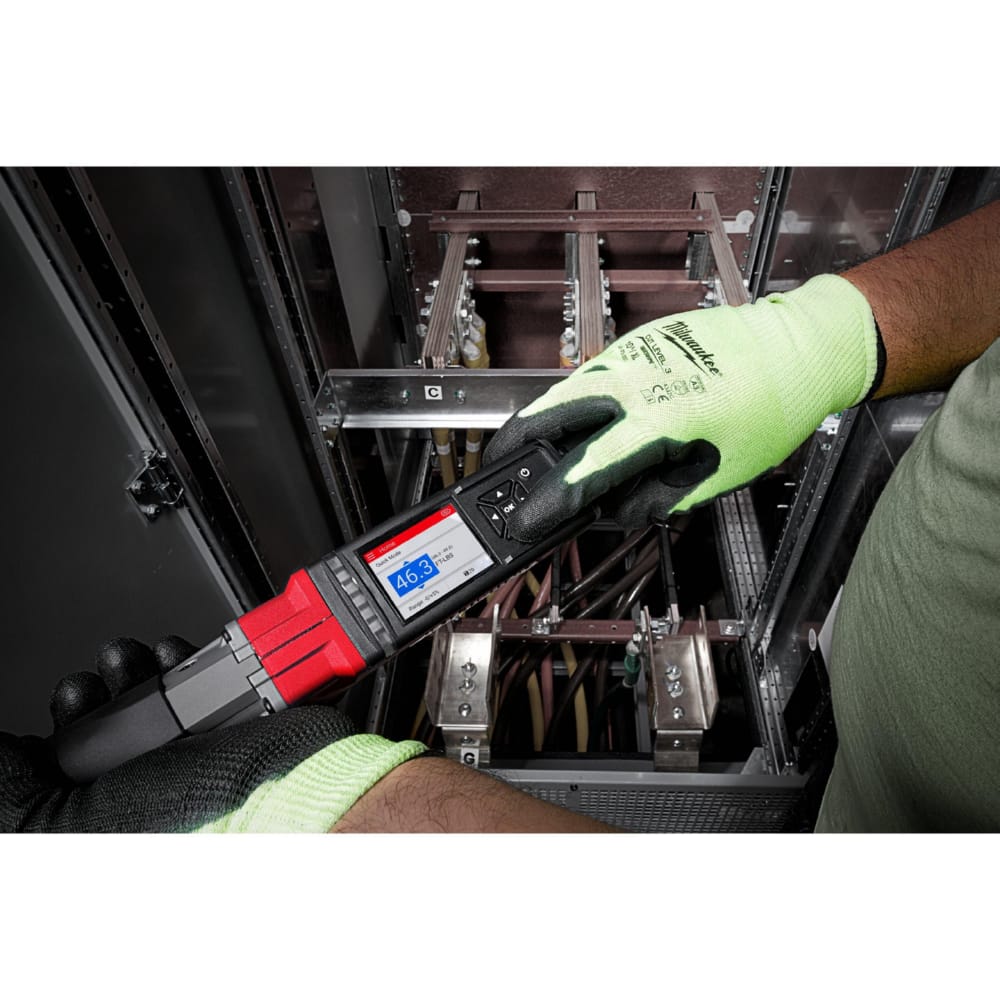 Ключ динамометричний електронний MILWAUKEE 3/8'' (13.6 - 135.6Нм) M12 ONEFTR38-201C(ЗУ+2Х2Ач+кейс)