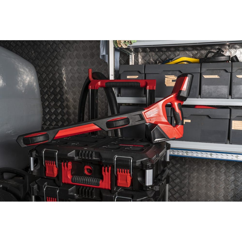 Локатор акумуляторний MILWAUKEE M12 PL-201C (ЗУ+1акк.Х2Ач+кейс)