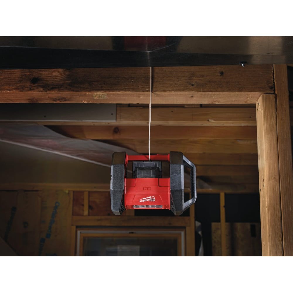 Ліхтар світлодіодний акумуляторний MILWAUKEE M18 AL-0
