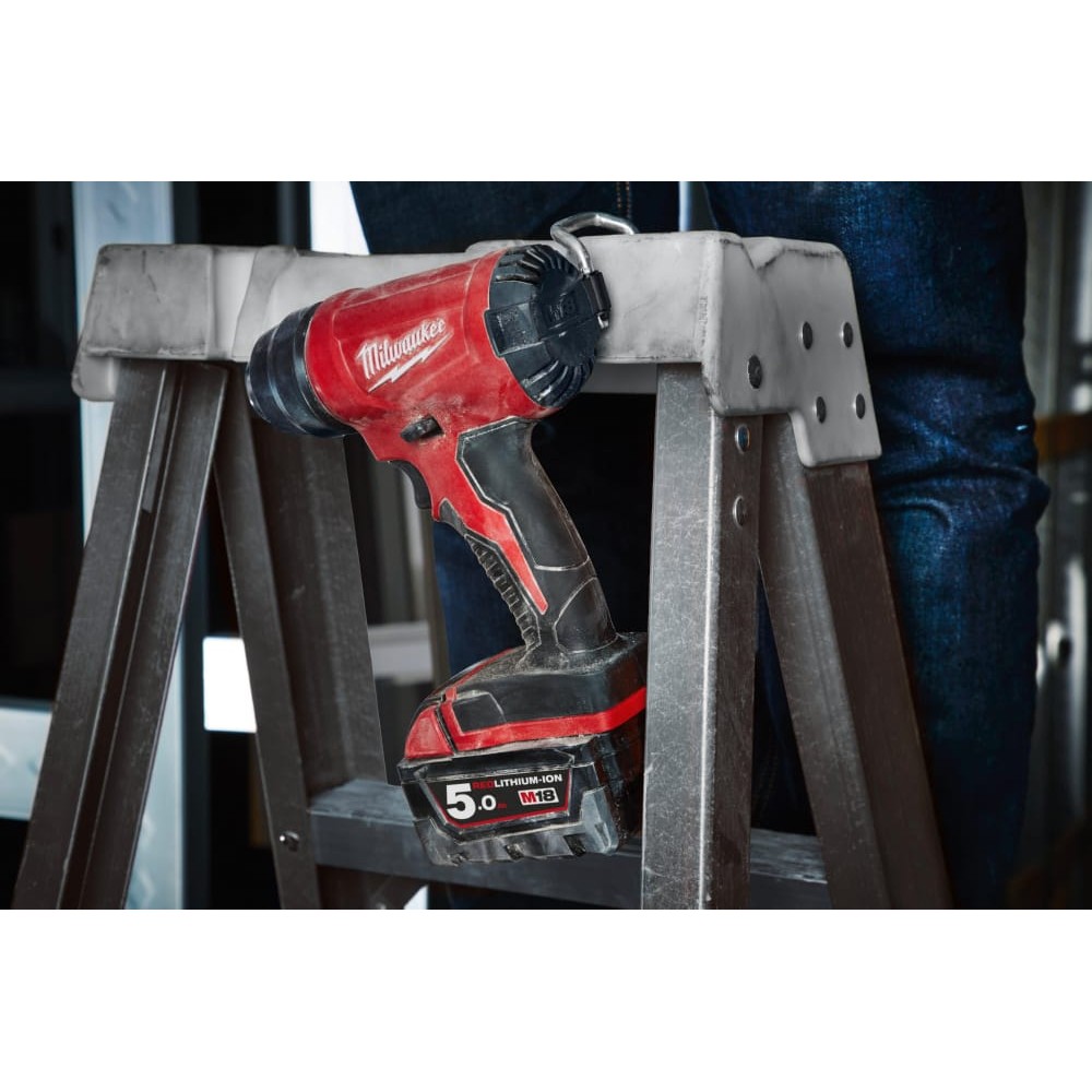 Пістолет гарячого повітря - акумуляторний фен MILWAUKEE M18 BHG-502C (ЗУ+2акк.Х5Ач+кейс)
