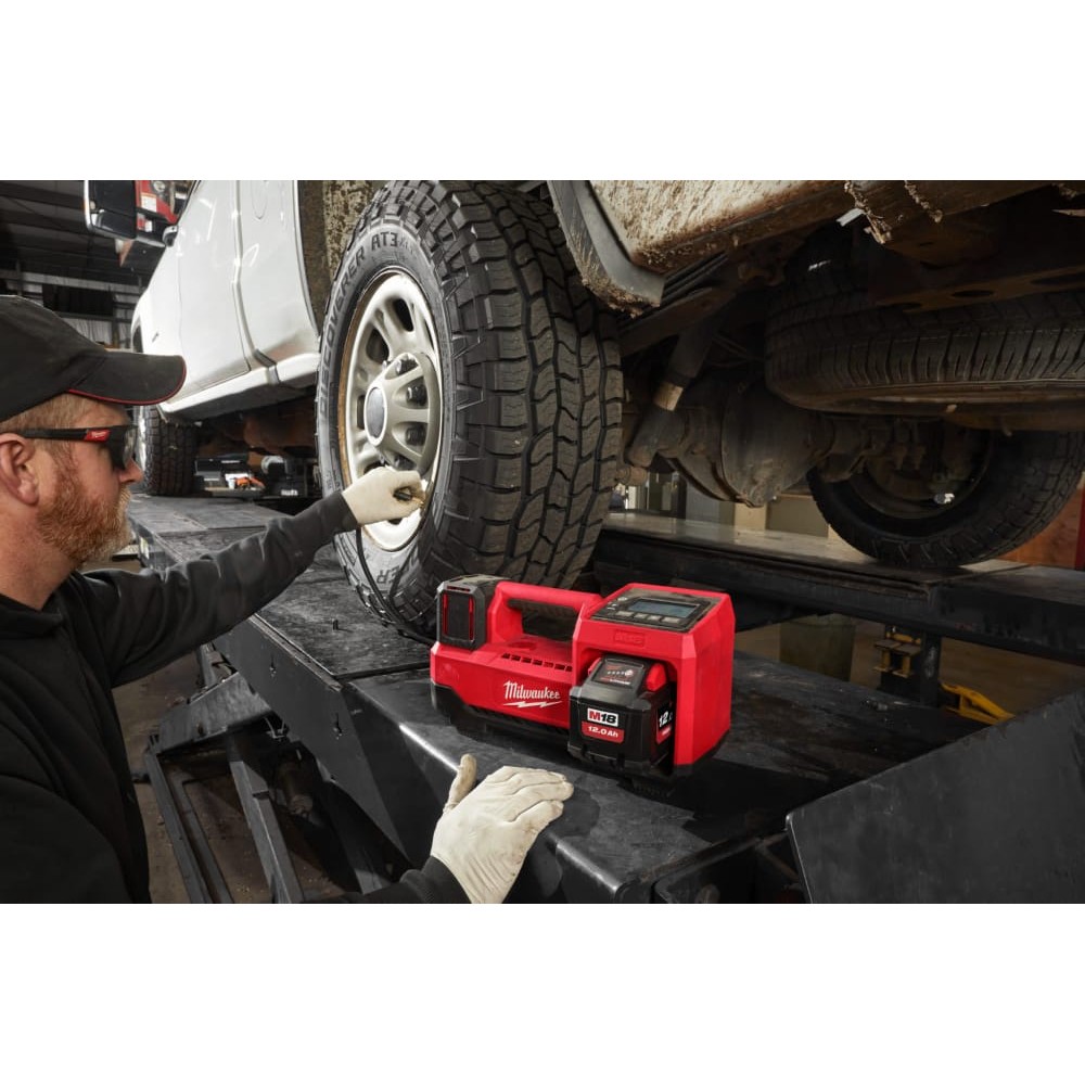 Компрессор воздушный аккумуляторный бесщеточный MILWAUKEE M18 BI-0 (каркас)