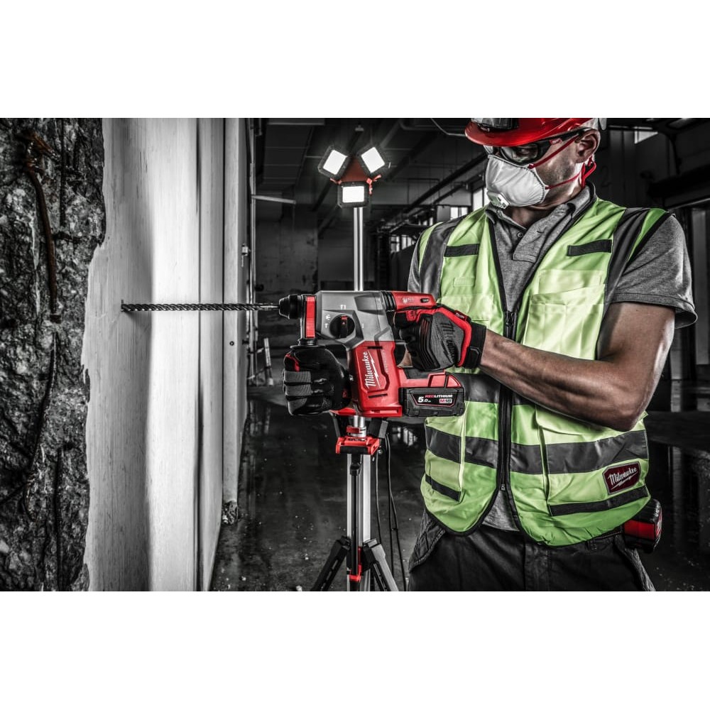 Перфоратор аккумуляторный бесщёточный SDS-PLUS MILWAUKEE M18 BLH-502X (2,3 Дж) (ЗУ+2ак.Х5Ач+HDкейс)