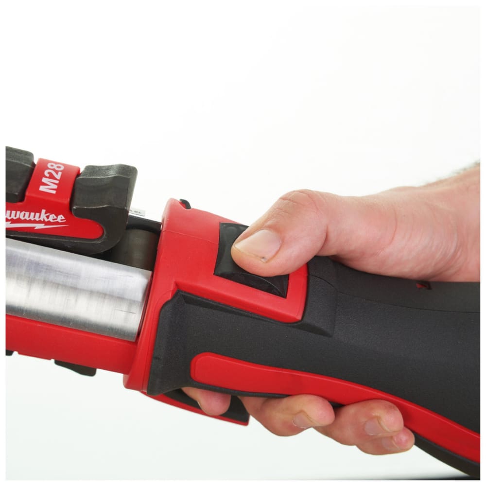 Обжимник гидравлический аккумуляторный для труб MILWAUKEE M18 BLHPT-202C (ЗУ+2Х2Ач+кейс)