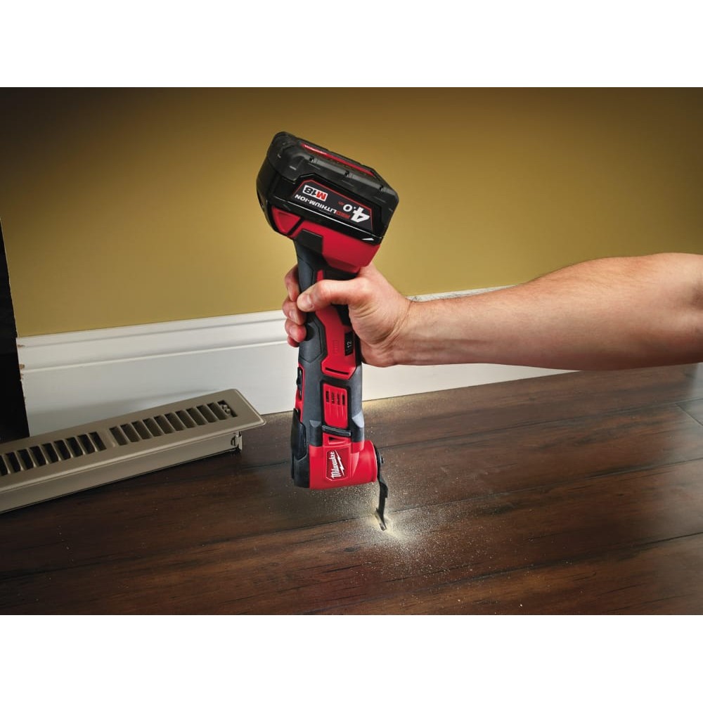 Інструмент багатофункціональний акумуляторний MILWAUKEE M18 BMT-421C (ЗУ+2акк.+кейс)