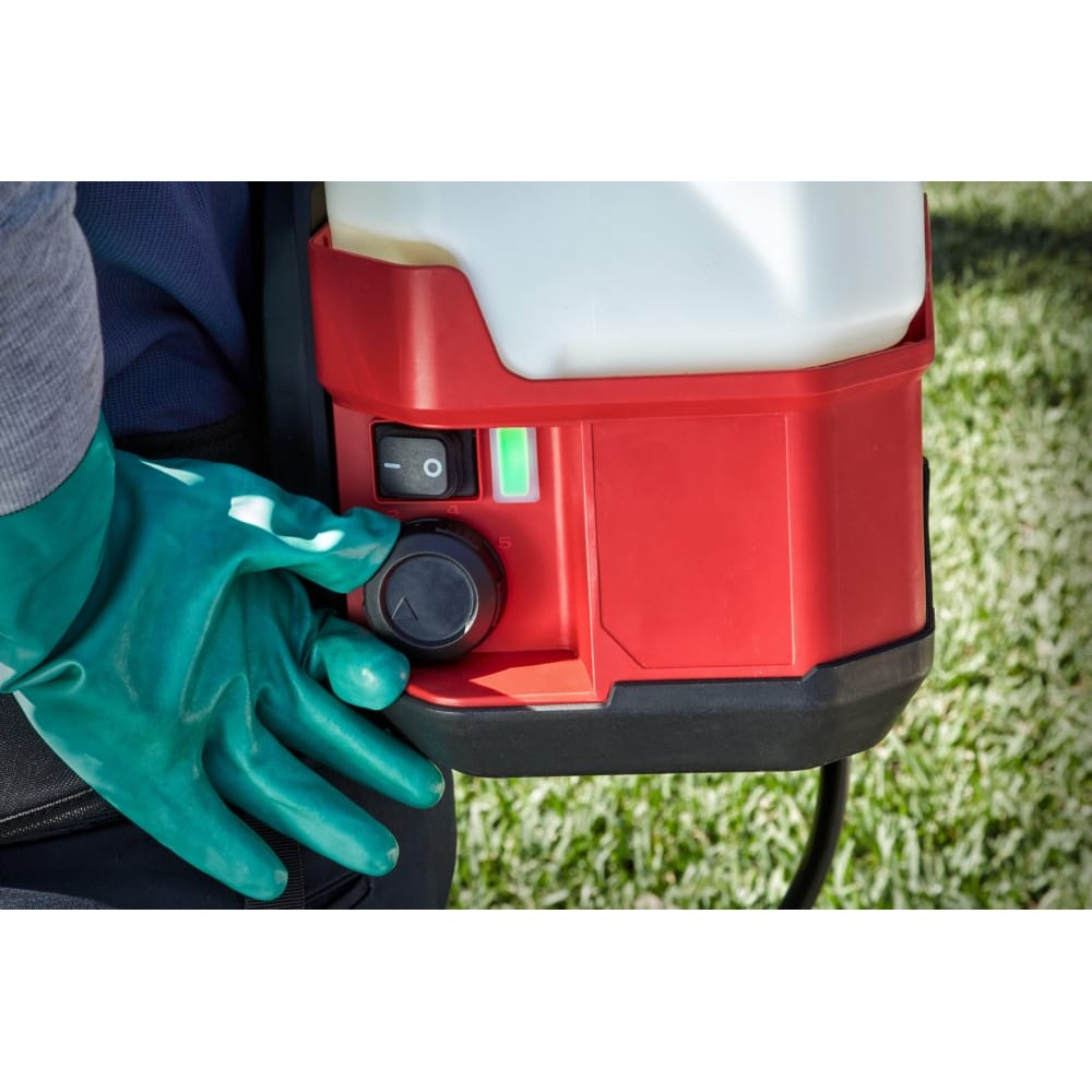 Обприскувач акумуляторний ранцевий MILWAUKEE M18 BPFPCS-0 SWITCH TANK™ для хімії (заміна на 4933