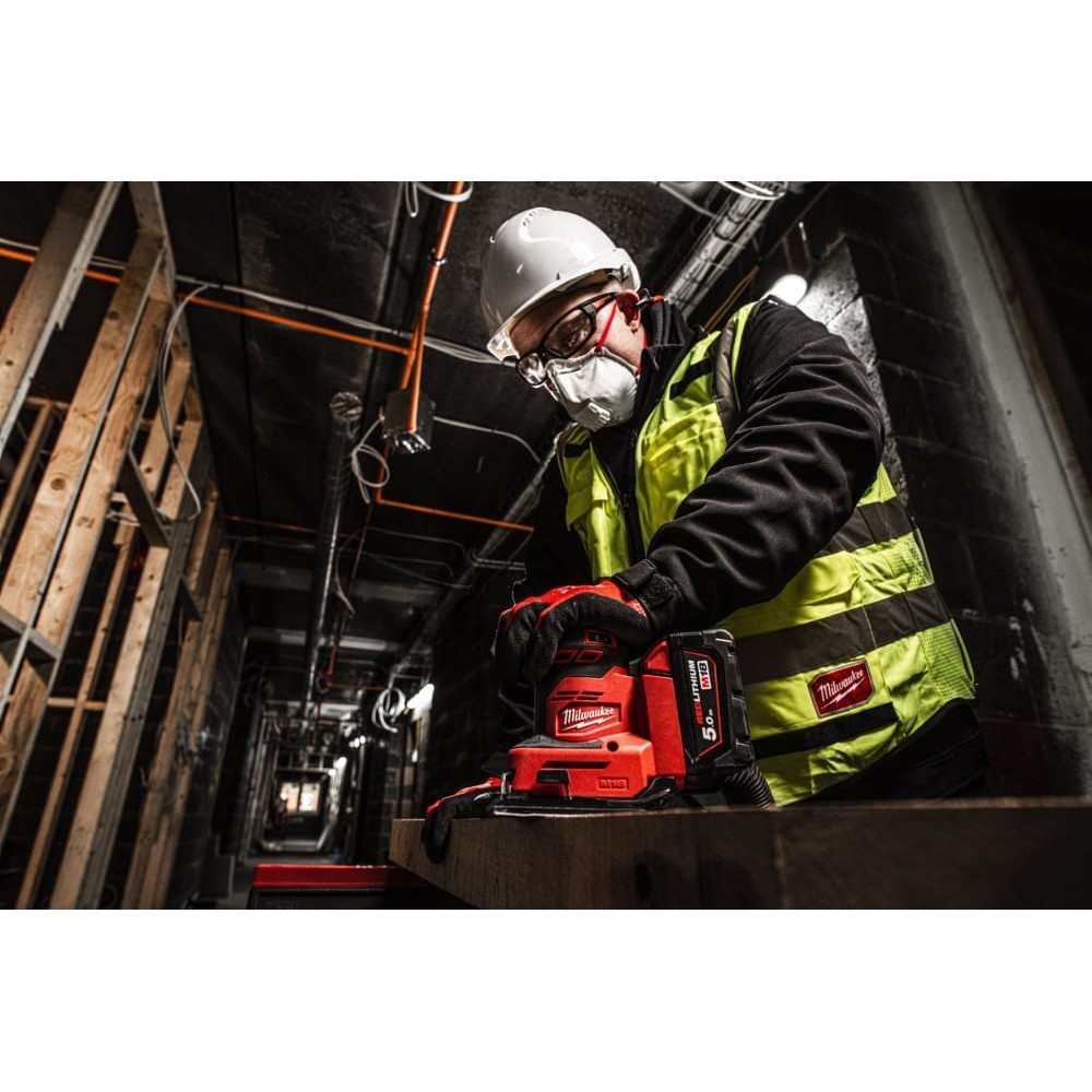 Шліфмашина вібраційна акумуляторна MILWAUKEE M18 BQSS-502B (ЗУ+2акк.Х5Ач+сумка)