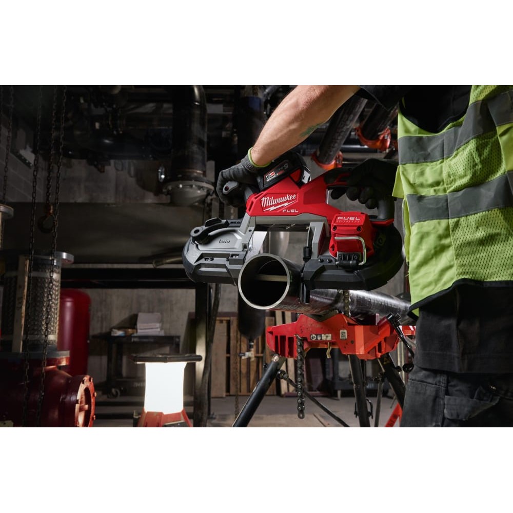 Пила стрічкова акумуляторна безщіткова MILWAUKEE M18 FBS127-502C (ЗУ+2акк.Х5Ач+ кейс)