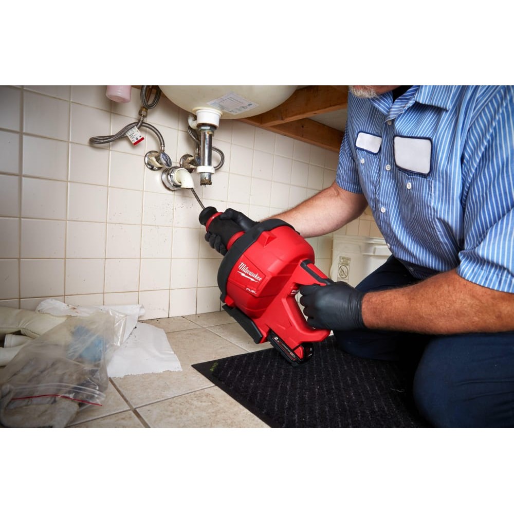 Машина прочистная аккумуляторная MILWAUKEE M18 FDCPF10-201C трос 10мм (ЗУ+1акк.Х2Ач+ведро)
