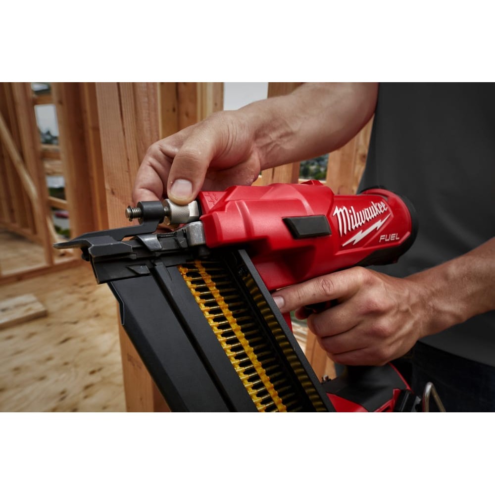 Пістолет цвяхів акумуляторний безщітковий MILWAUKEE M18 FFN21-0C (50-90мм) (каркас)