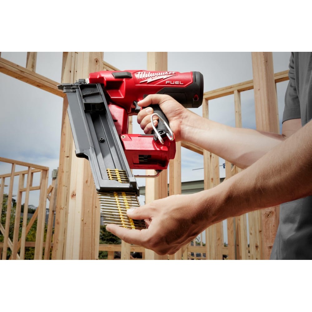 Пістолет цвяхів акумуляторний безщітковий MILWAUKEE M18 FFN21-0C (50-90мм) (каркас)