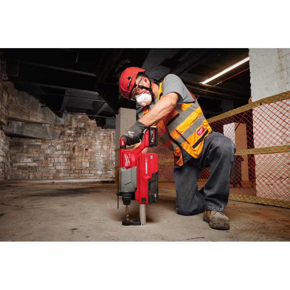 Перфоратор аккумуляторный бесщёточный SDS-PLUS MILWAUKEE M18 FHACOD32-0C (4,9Дж) (каркас+кейс)