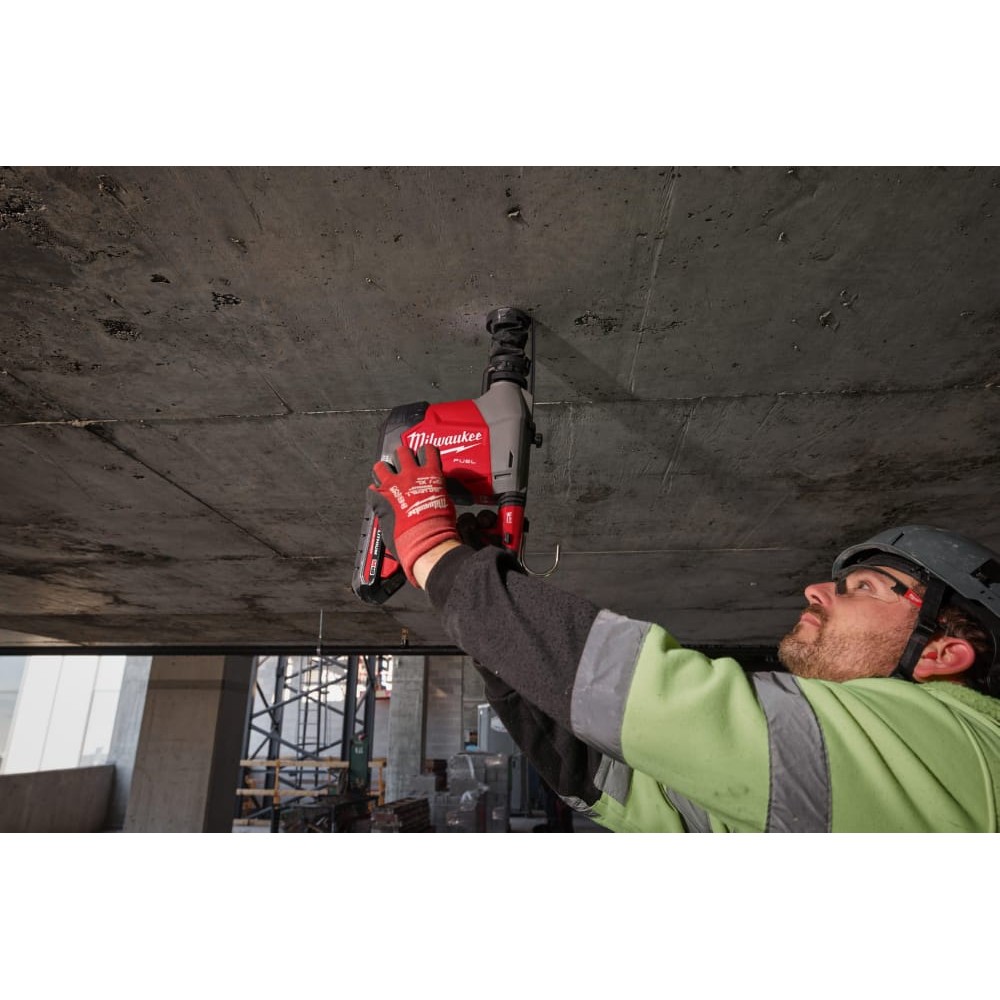 Перфоратор аккумуляторный бесщёточный SDS-PLUS MILWAUKEE M18 FHAFOH16-302X (2,3 Дж)(ЗУ+2Х3Ач+HDкейс)