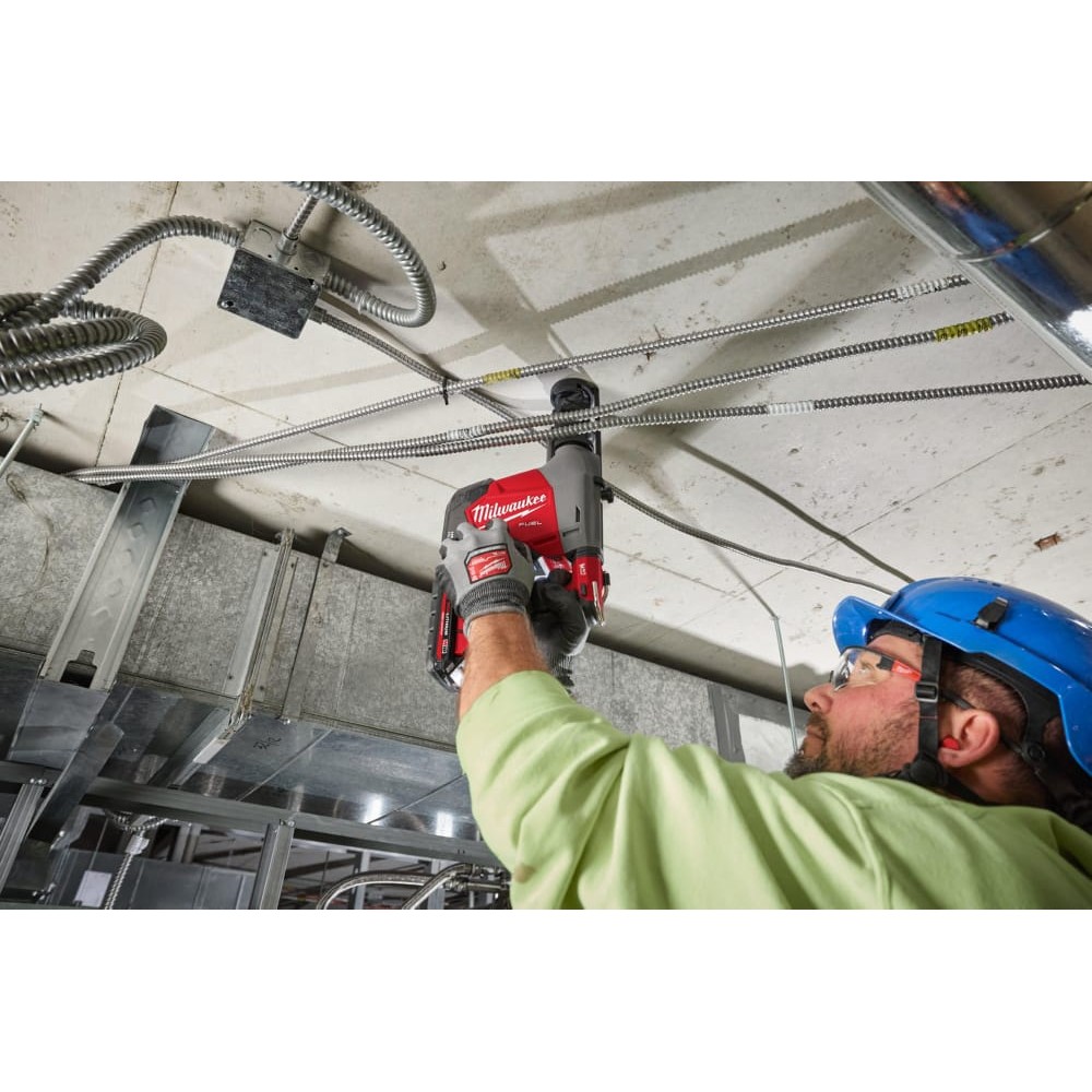 Перфоратор аккумуляторный бесщёточный SDS-PLUS MILWAUKEE M18 FHAFOH16-302X (2,3 Дж)(ЗУ+2Х3Ач+HDкейс)