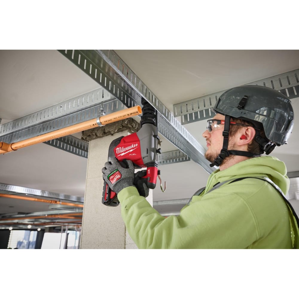 Перфоратор аккумуляторный бесщёточный SDS-PLUS MILWAUKEE M18 FHAFOH16-302X (2,3 Дж)(ЗУ+2Х3Ач+HDкейс)