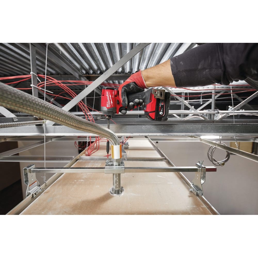 Шуруповерт ударный аккумуляторный бесщёточный MILWAUKEE (226 Нм) M18 FID3-502X (ЗУ+2ак.Х5Ач+HDкейс),