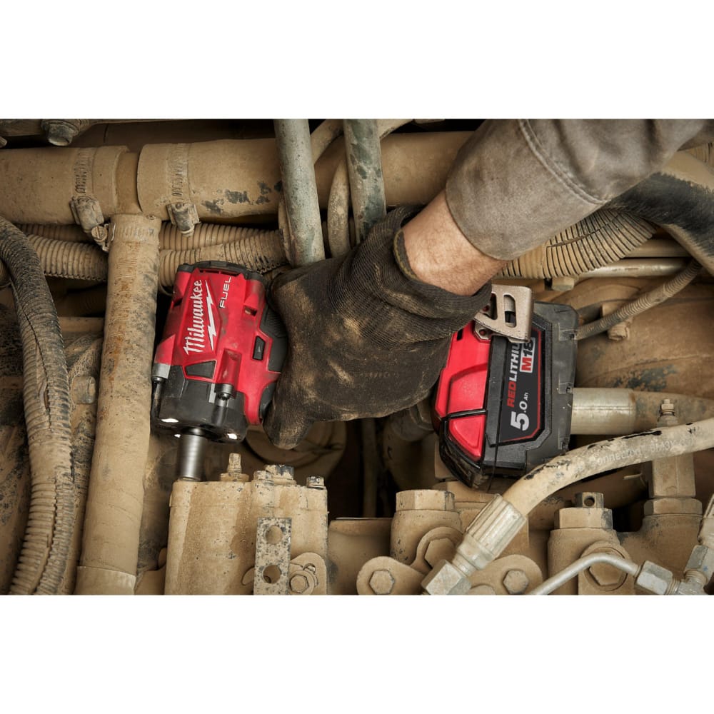 Гайковерт акумуляторний безщітковий MILWAUKEE 1/2'' (339Нм) M18 FIW2F12-502X, з кільцем (ЗУ+2Х5Ач)