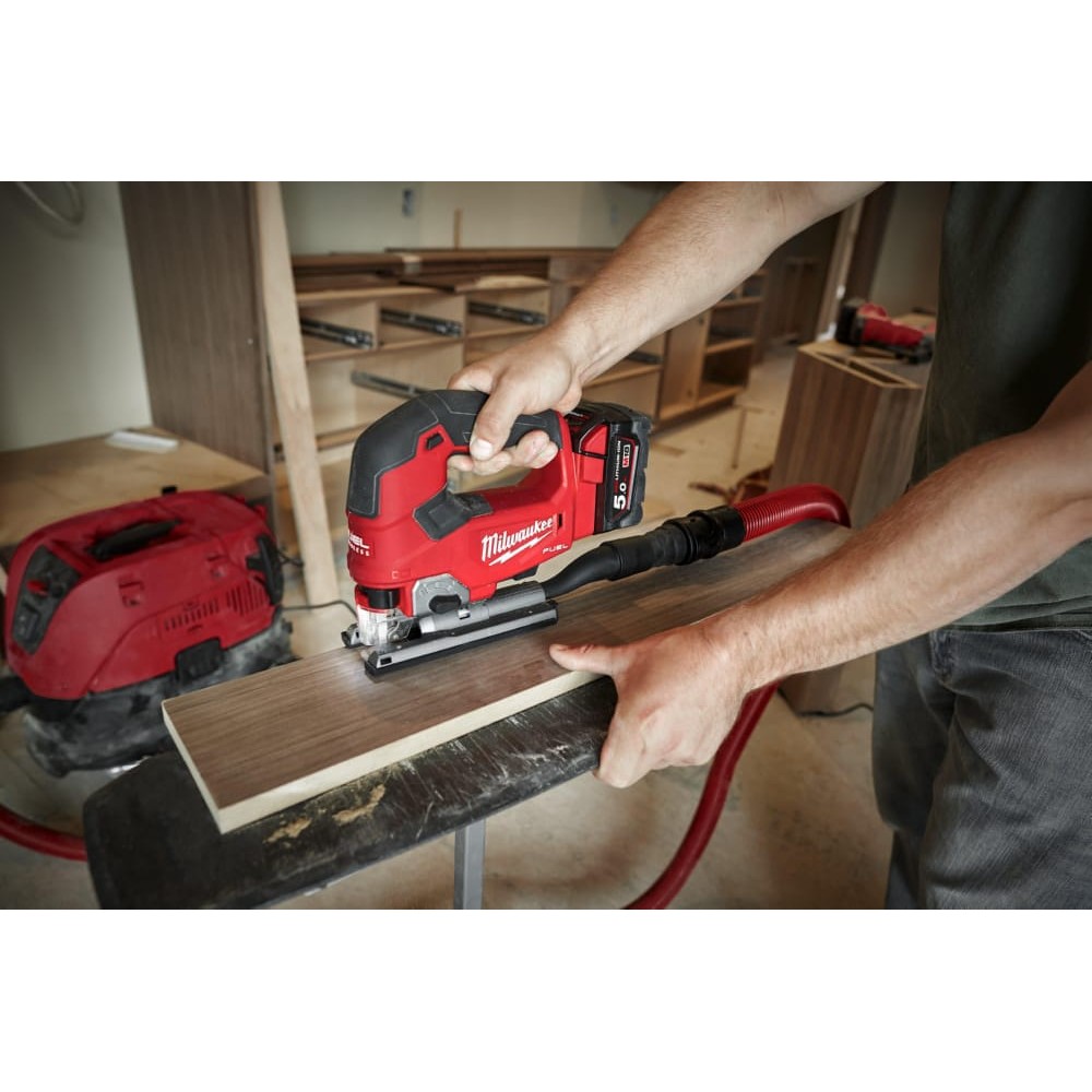Пила лобзикова акумуляторна безщіткова MILWAUKEE M18 FJS-502X (ЗУ+2акк.Х5Ач+HDкейс)