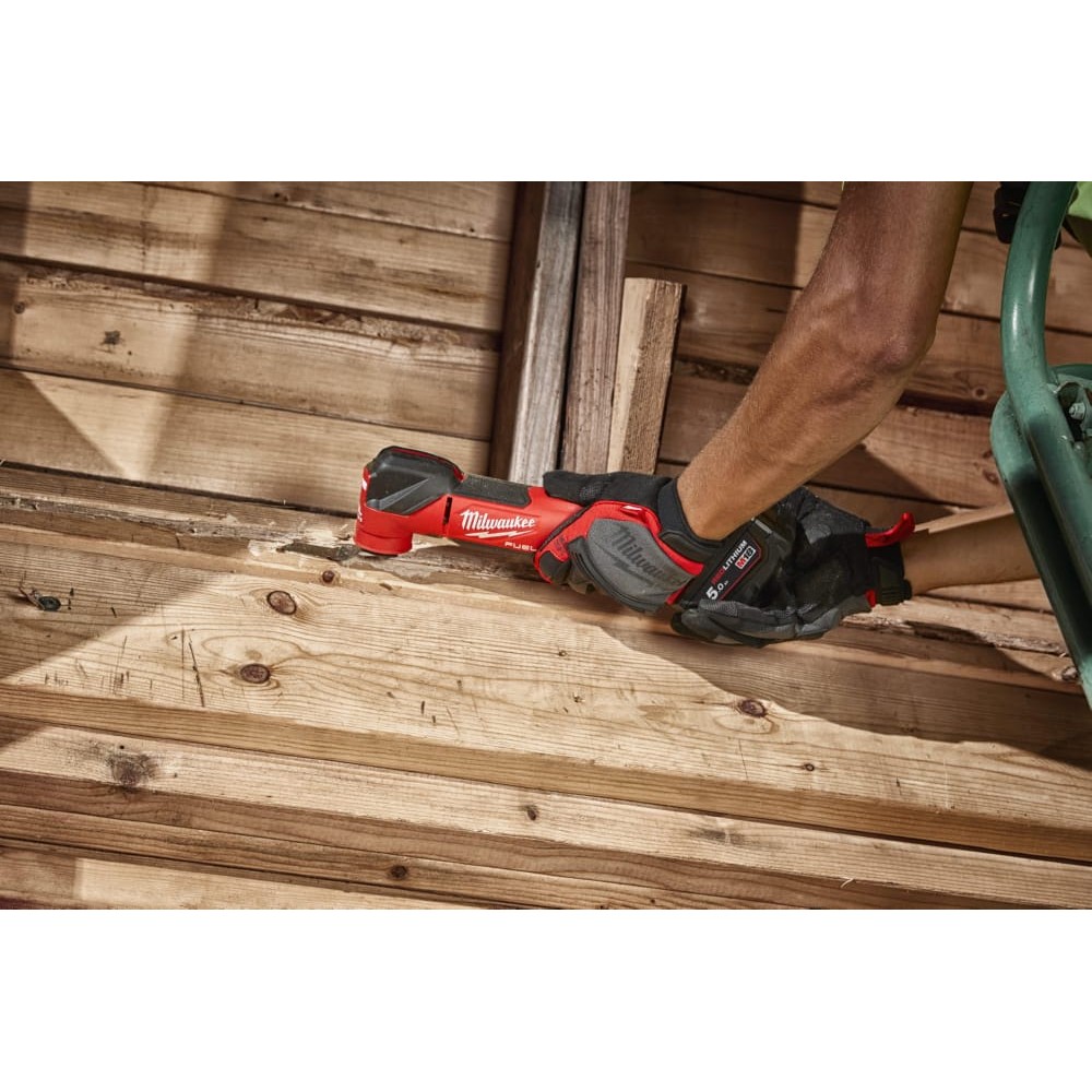Інструмент багатофункціональний безщітковий акумуляторний MILWAUKEE M18 FMT-502X (ЗУ+2ак.Х5А+HDкейс)