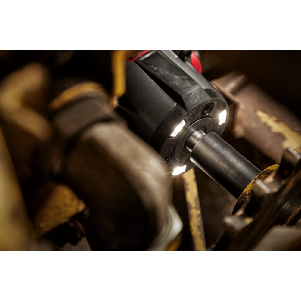 Гайковерт аккумуляторный бесщёточный MILWAUKEE 1/2\" (881 Нм) M18 FMTIW2F12-502X,с кольцом