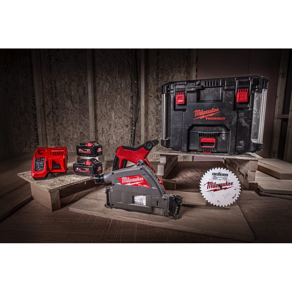 Пила дискова занурювальна безщіткова акумуляторна MILWAUKEE M18 FPS55-552P Ø165мм (ЗУ+2Х5.5Ач+кейс)