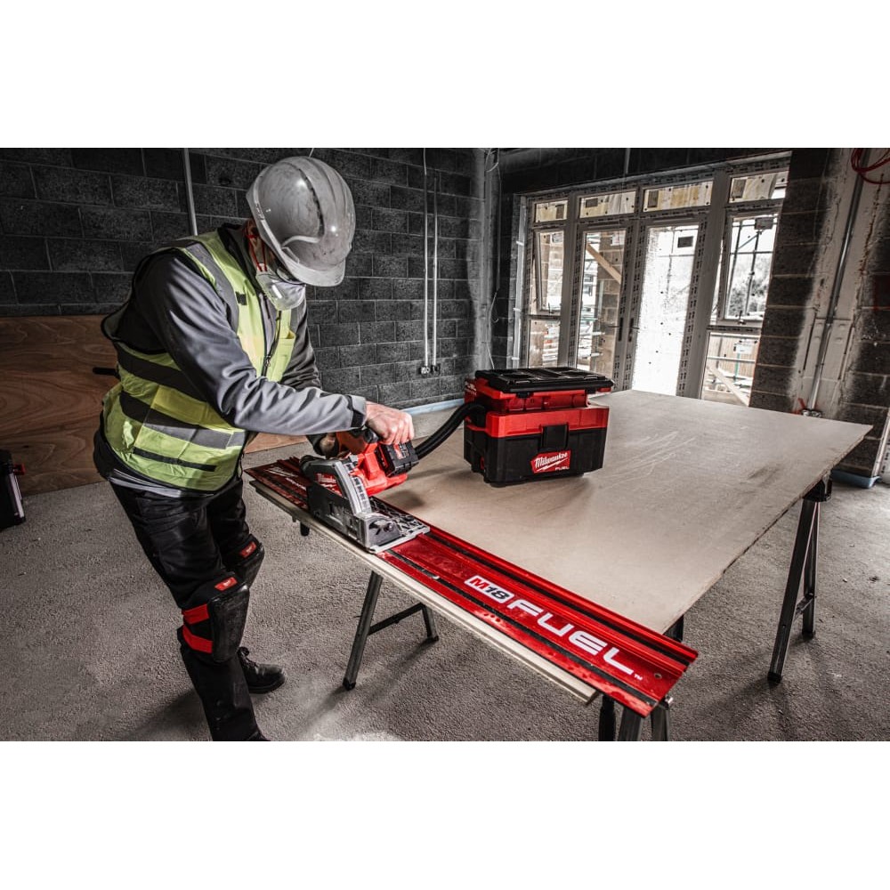 Пила дискова занурювальна безщіткова акумуляторна MILWAUKEE M18 FPS55-552P Ø165мм (ЗУ+2Х5.5Ач+кейс)