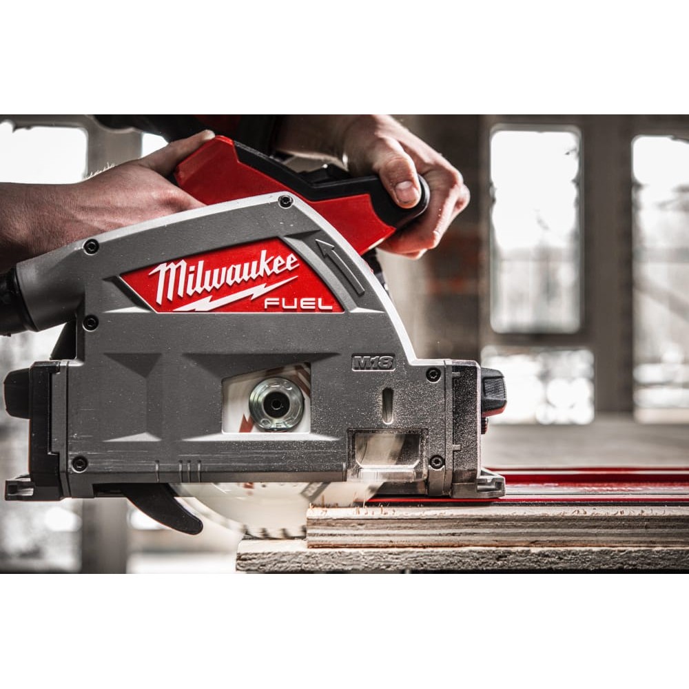 Пила дискова занурювальна безщіткова акумуляторна MILWAUKEE M18 FPS55-552P Ø165мм (ЗУ+2Х5.5Ач+кейс)