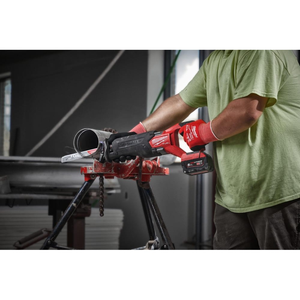 Пила шабельна акумуляторна безщіткова MILWAUKEE M18 FSZ-502X MILWAUKEE