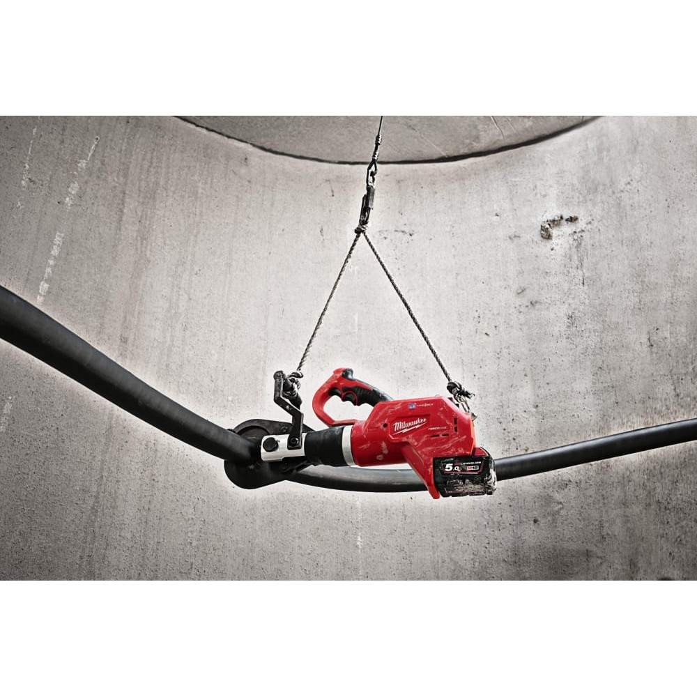 Кабелерез гидравлический аккумуляторный (подземный) MILWAUKEE M18 HCC75R-502C ONE-KEY(ЗУ+2Х5Ач+кейс)