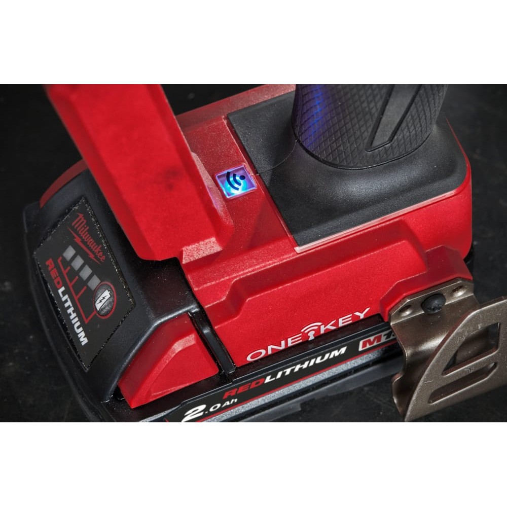 Заклепочник акумуляторний бесщеточный MILWAUKEE M18 ONEFPRT-202X (Ø4,8-7,0мм)(ЗУ+2акк.Х2Ач+HDкейс)