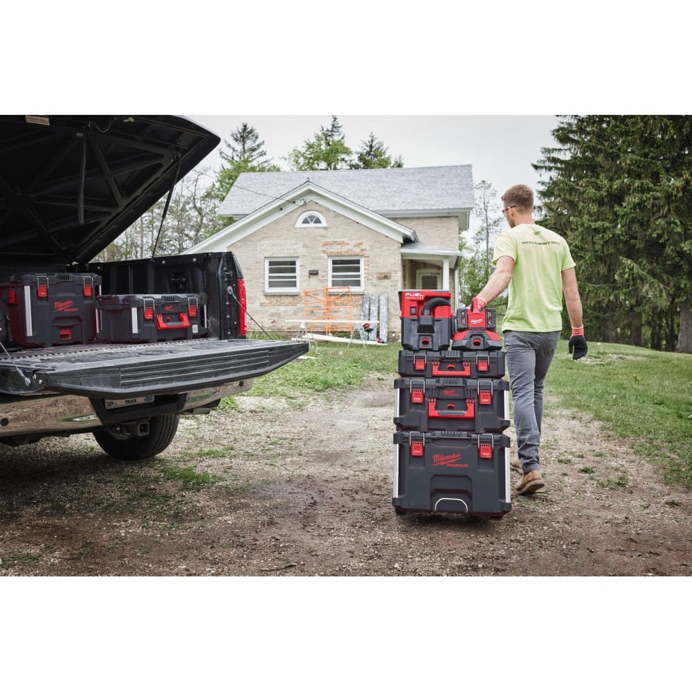 Зарядний пристрій MILWAUKEE M18 PC6 (на 6 акк.) PACKOUT, (заміна на 4932498551)